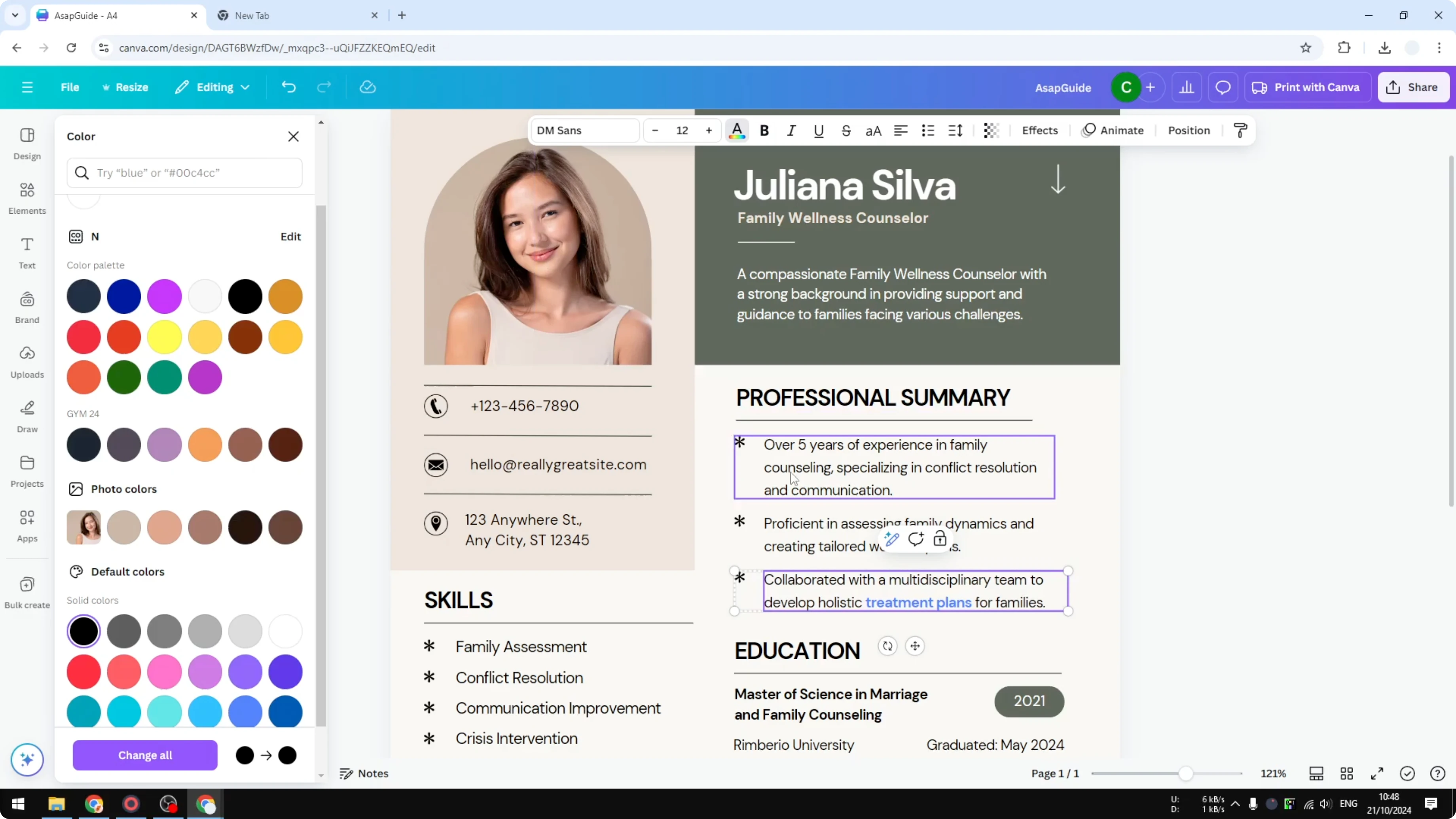 Screenshot from How to Add Hyperlinks in Canva Resume at 102s