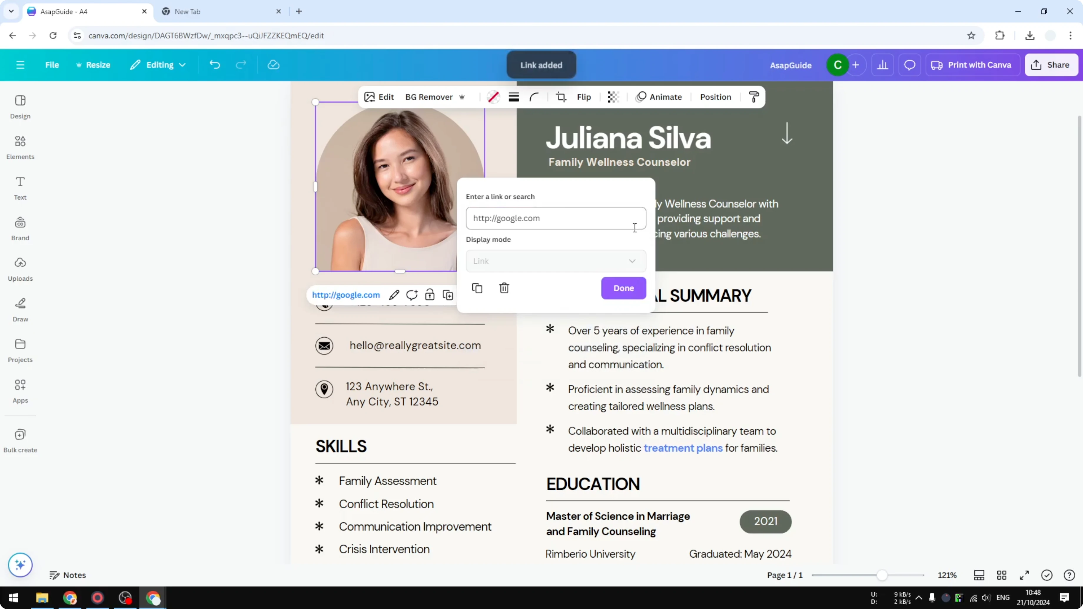 Screenshot from How to Add Hyperlinks in Canva Resume at 112s