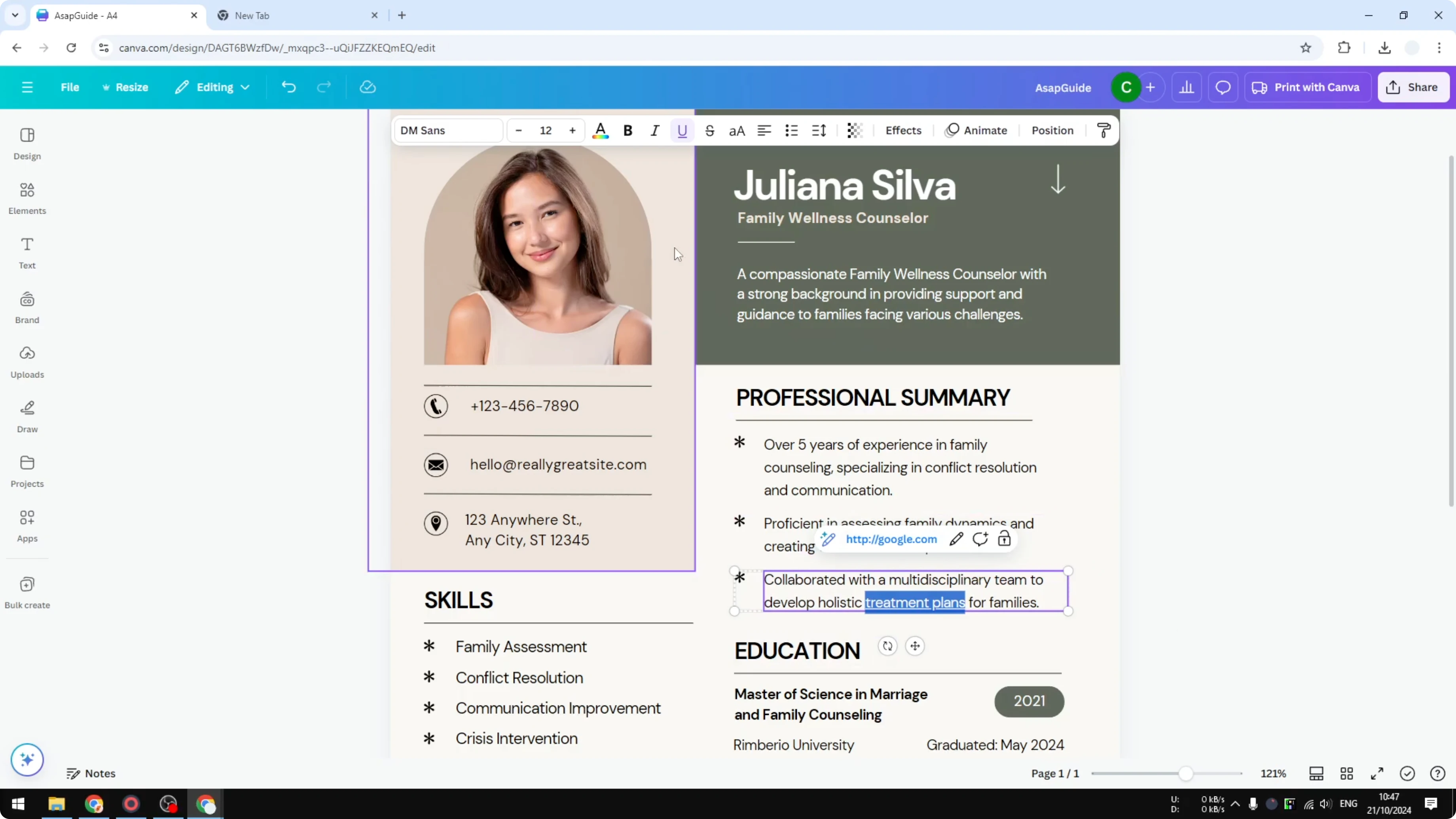 Screenshot from How to Add Hyperlinks in Canva Resume at 72s
