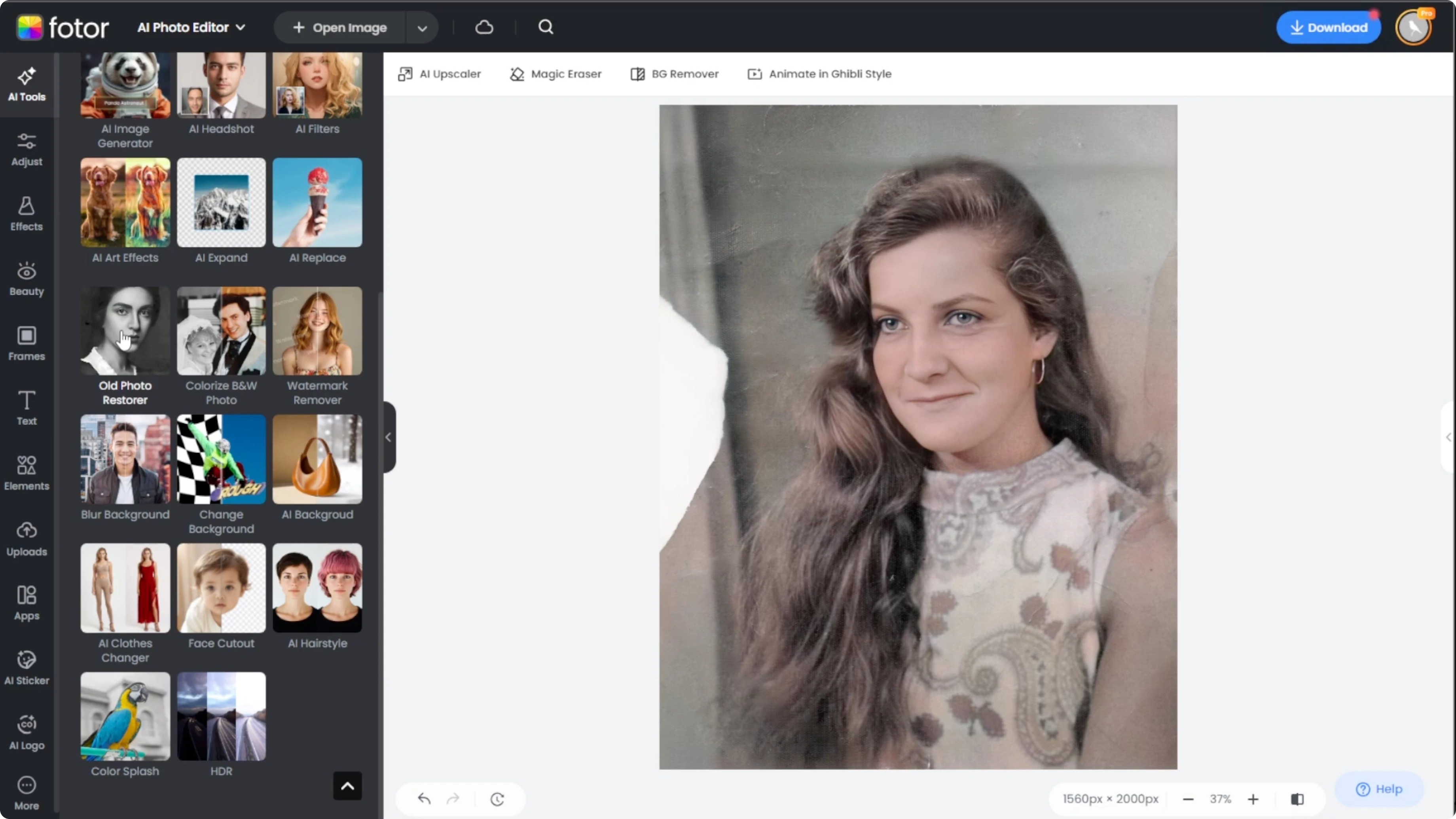 Screenshot from How to Reconstruct and Fill Missing Parts of Damaged Photos with AI? at 77s